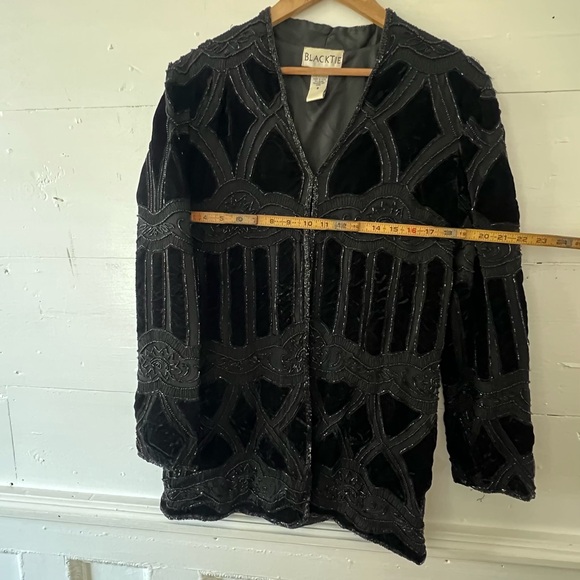 VINTAGE black tie black velvet silk cardigan size 8 - Picture 4 of 9